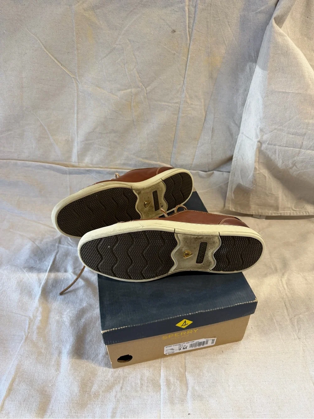 Sperry Brown Leather Low-Top Sneakers